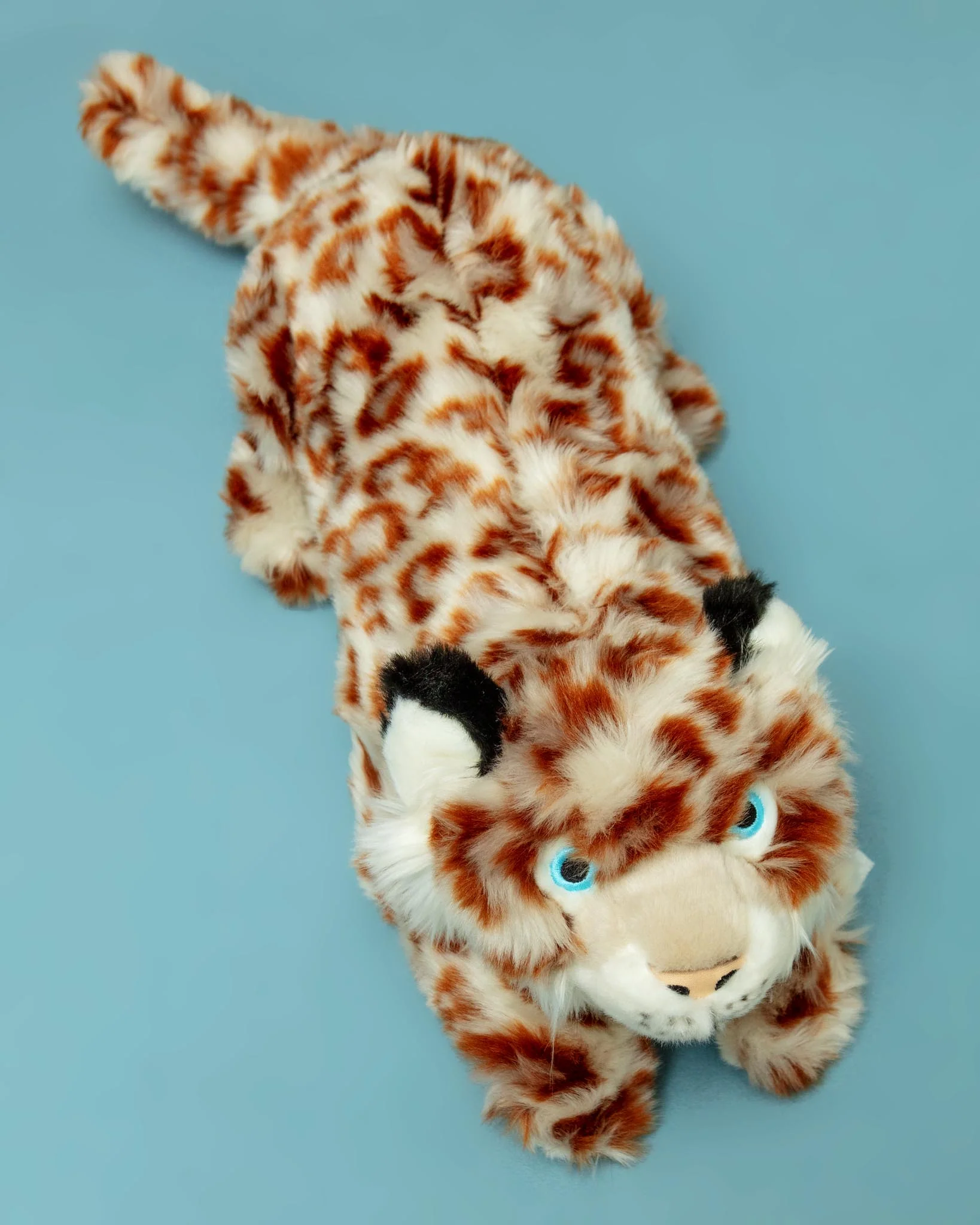 Mongo the Snow Leopard Squeaky Plush Dog Toy - Image 2
