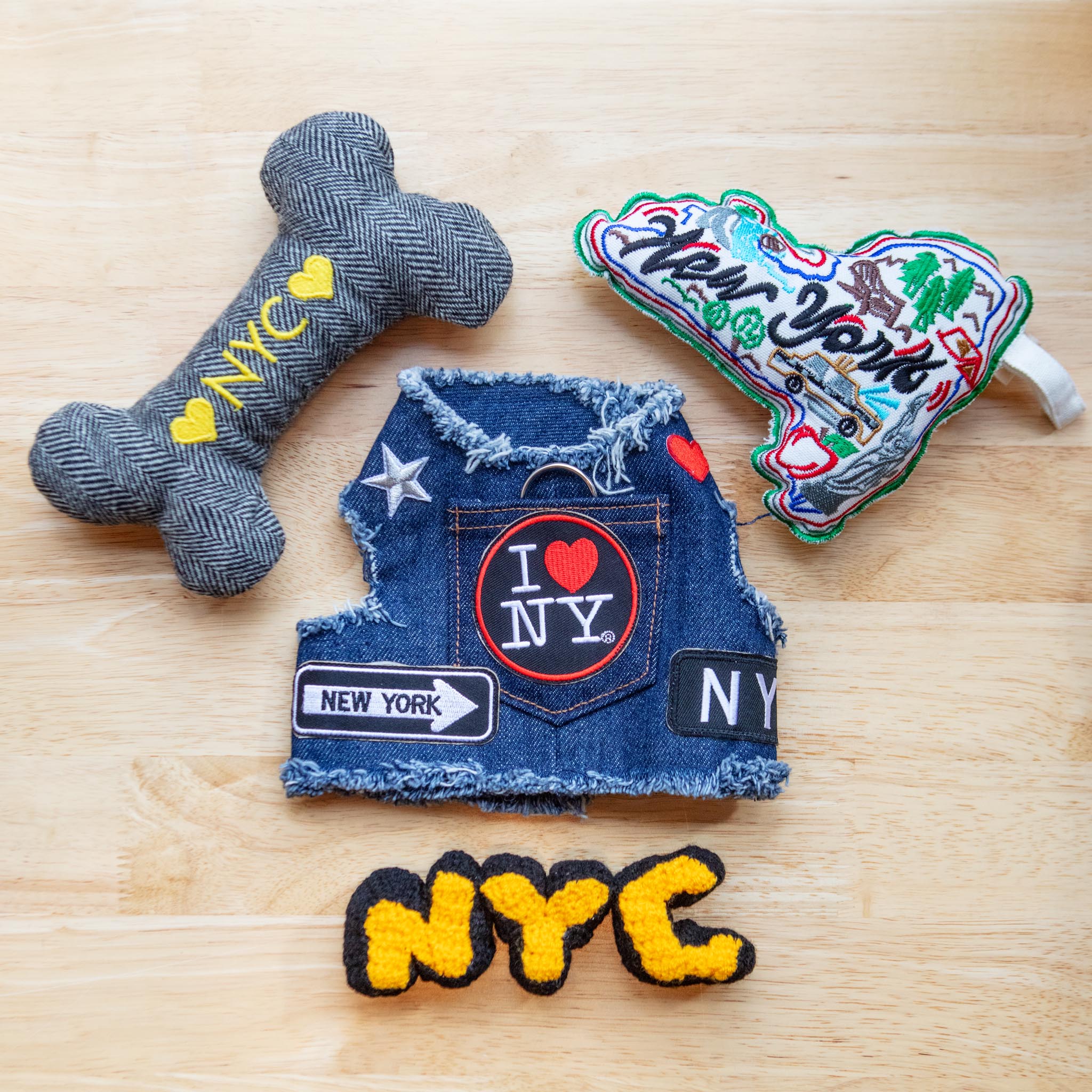 "NYC" Tweed Squeaker Bone Dog Toy (Made in the USA) - Image 4