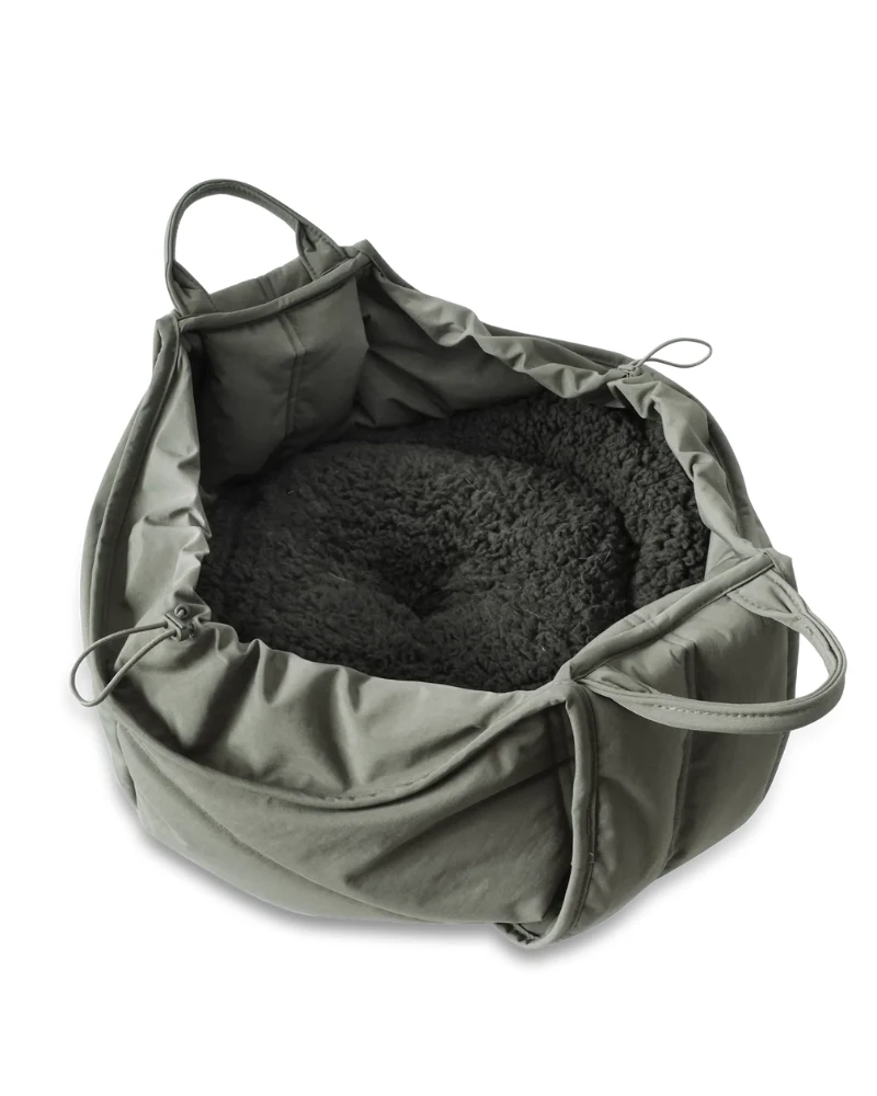 Olla Petite Pet Crossbody Bag - Image 9