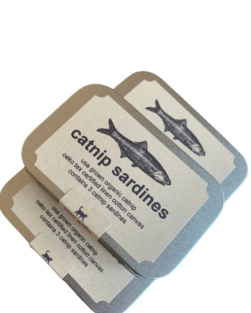 Organic Catnip Sardines Toy - Image 4