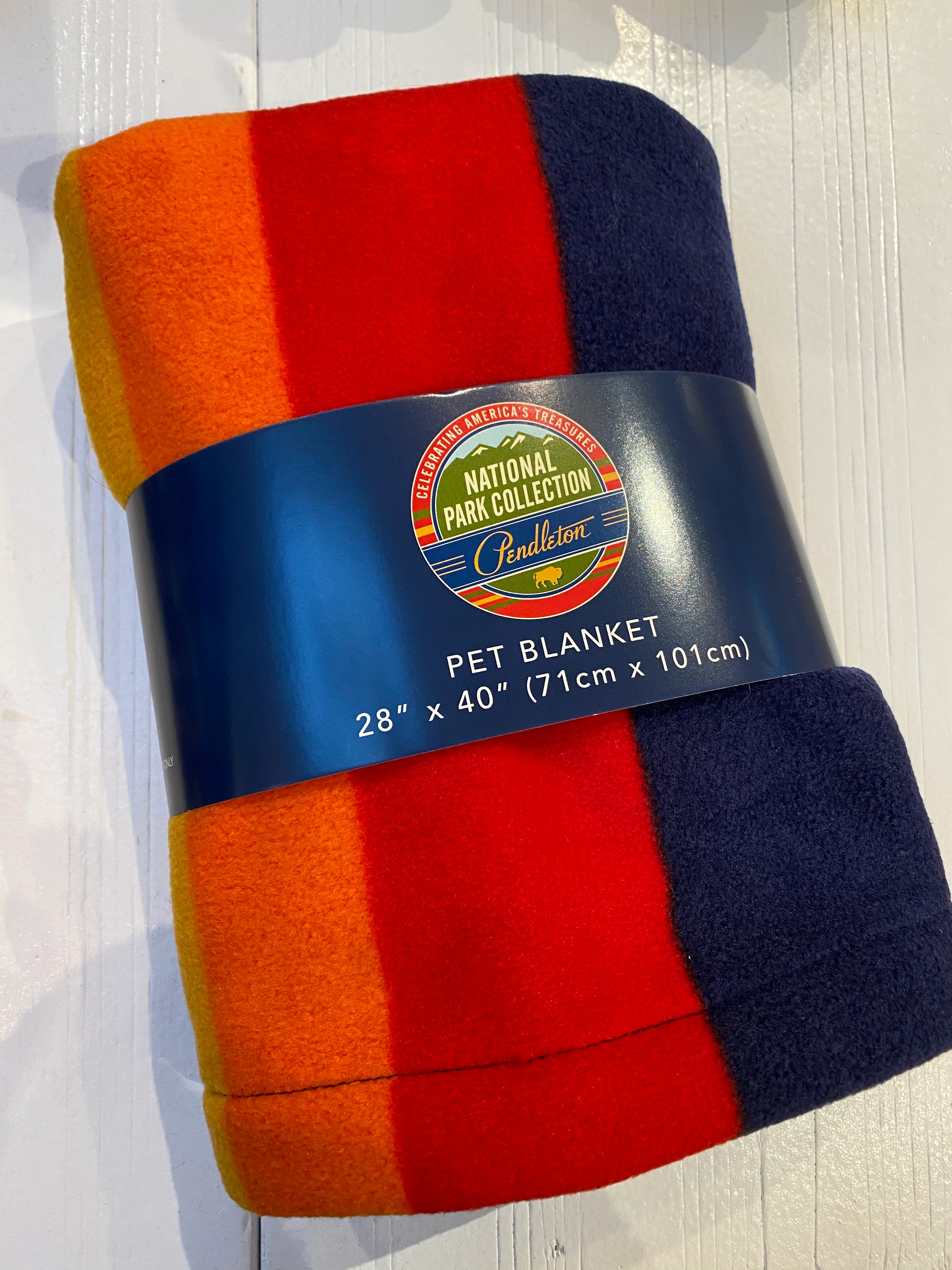 Pendleton Fleece Pet Throw in Crater Lake - Image 2