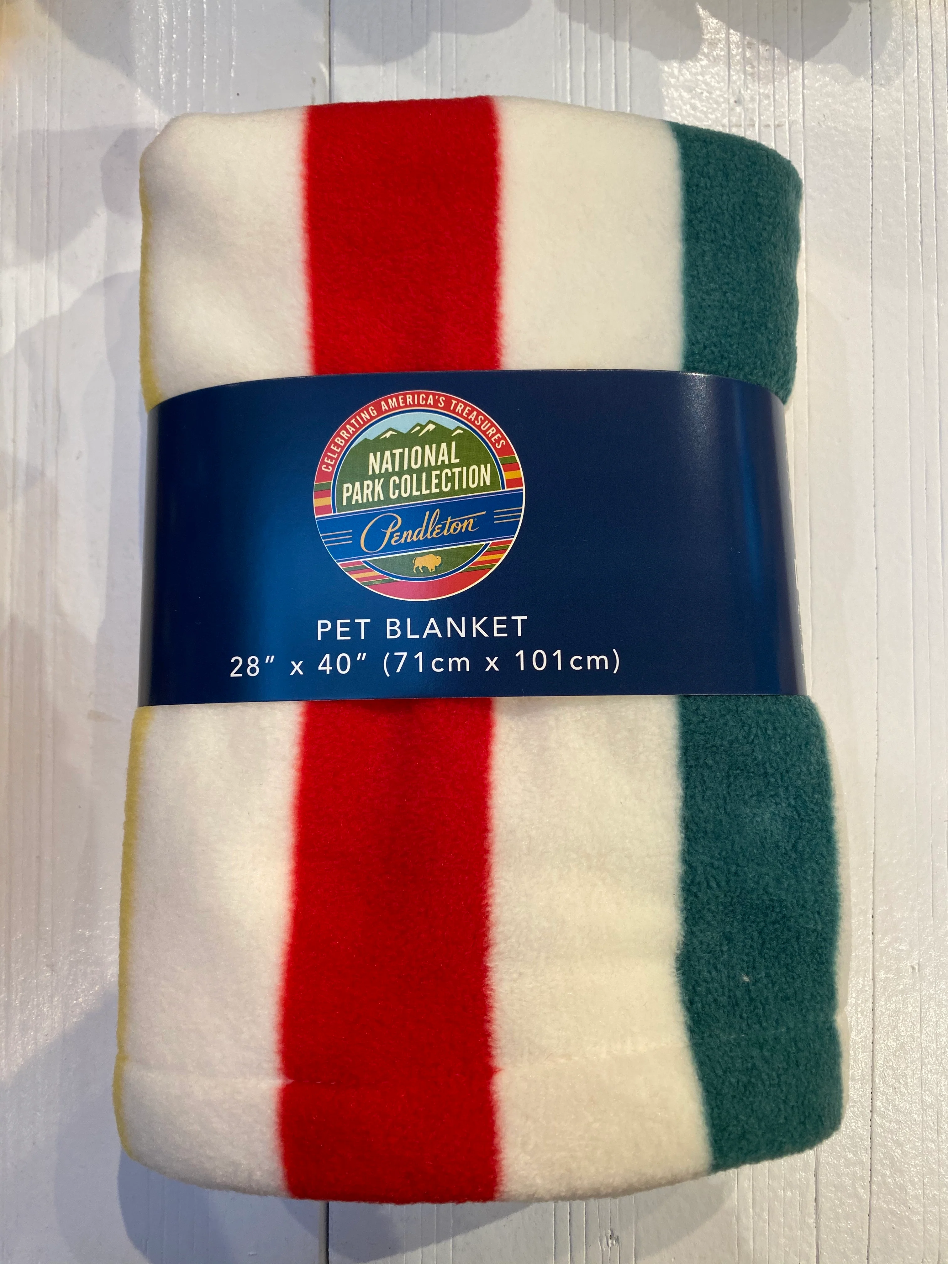 Pendleton Fleece Pet Throw in Glacier - Image 3