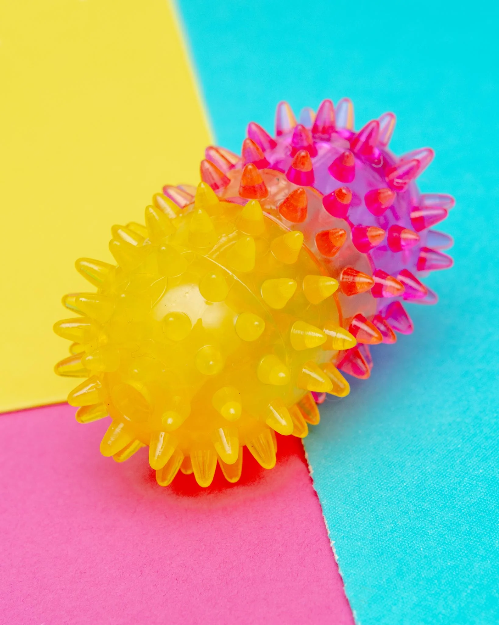 Pill Spiker Rubber Squeaky Dog Toy - Image 2