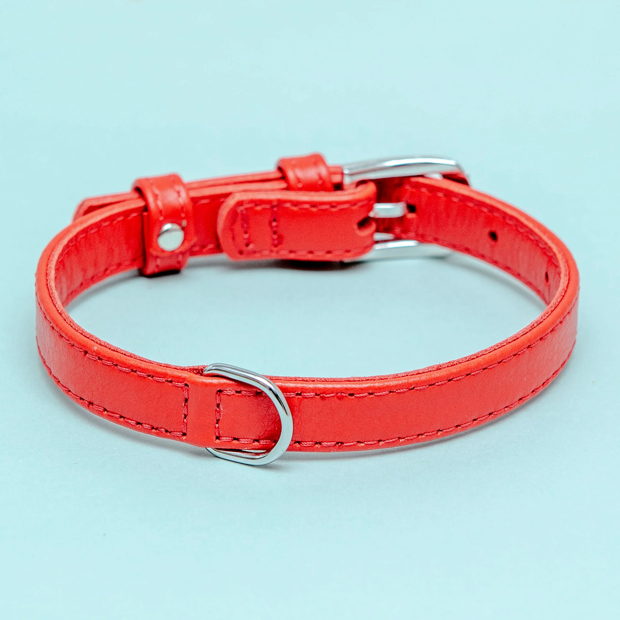 Really Red Leather Dog Collar << FINAL SALE >> - Image 3