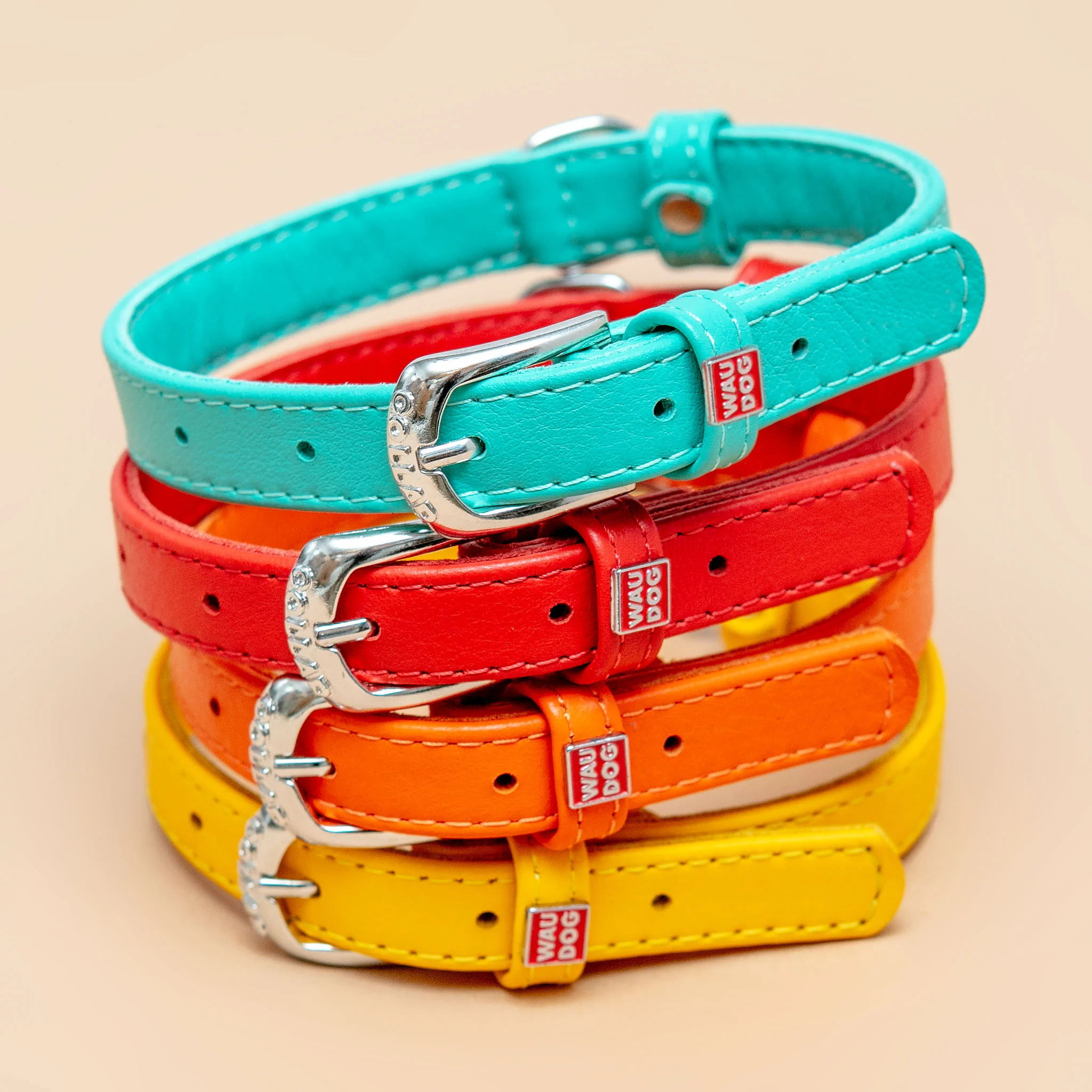Really Red Leather Dog Leash << CLEARANCE >> - Image 3