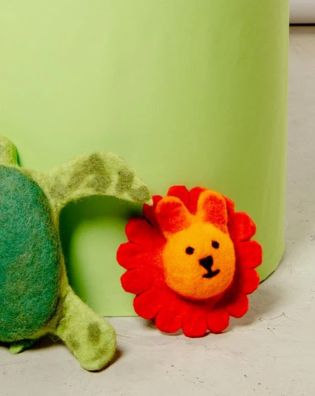 Ronnie the Lion Wool Pet Toy - Image 3