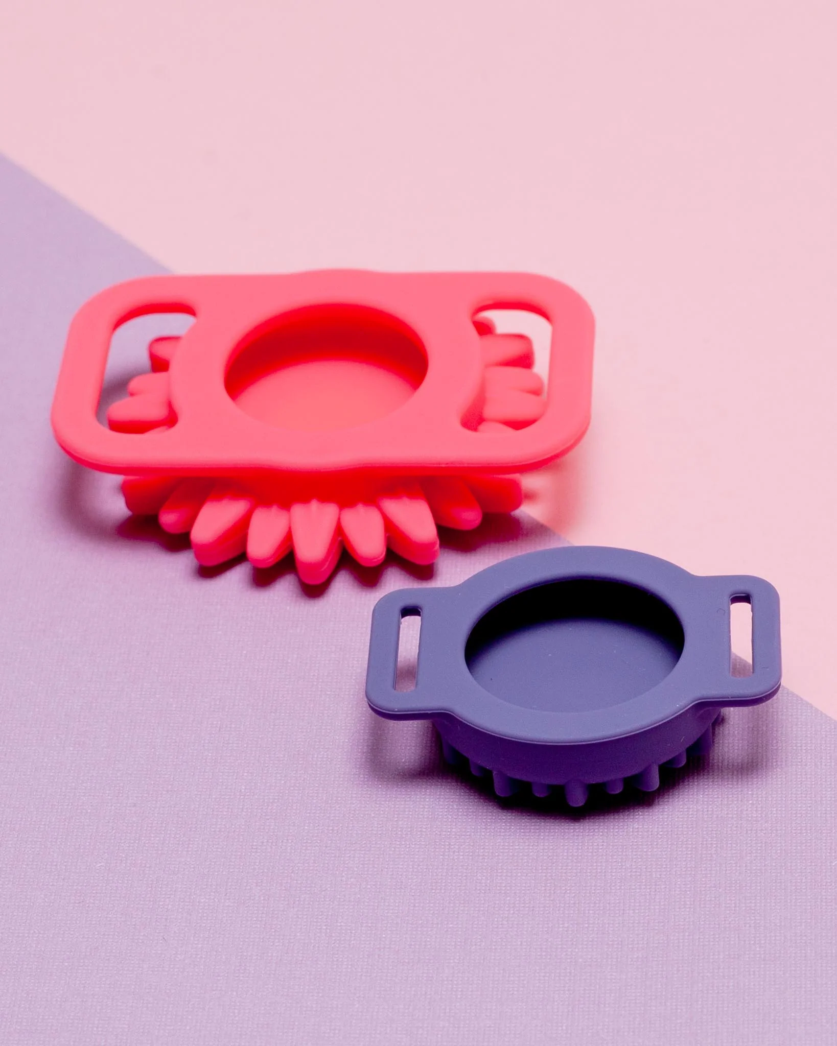 Silicone Flower AirTag Holder for Dog Collar - Image 4