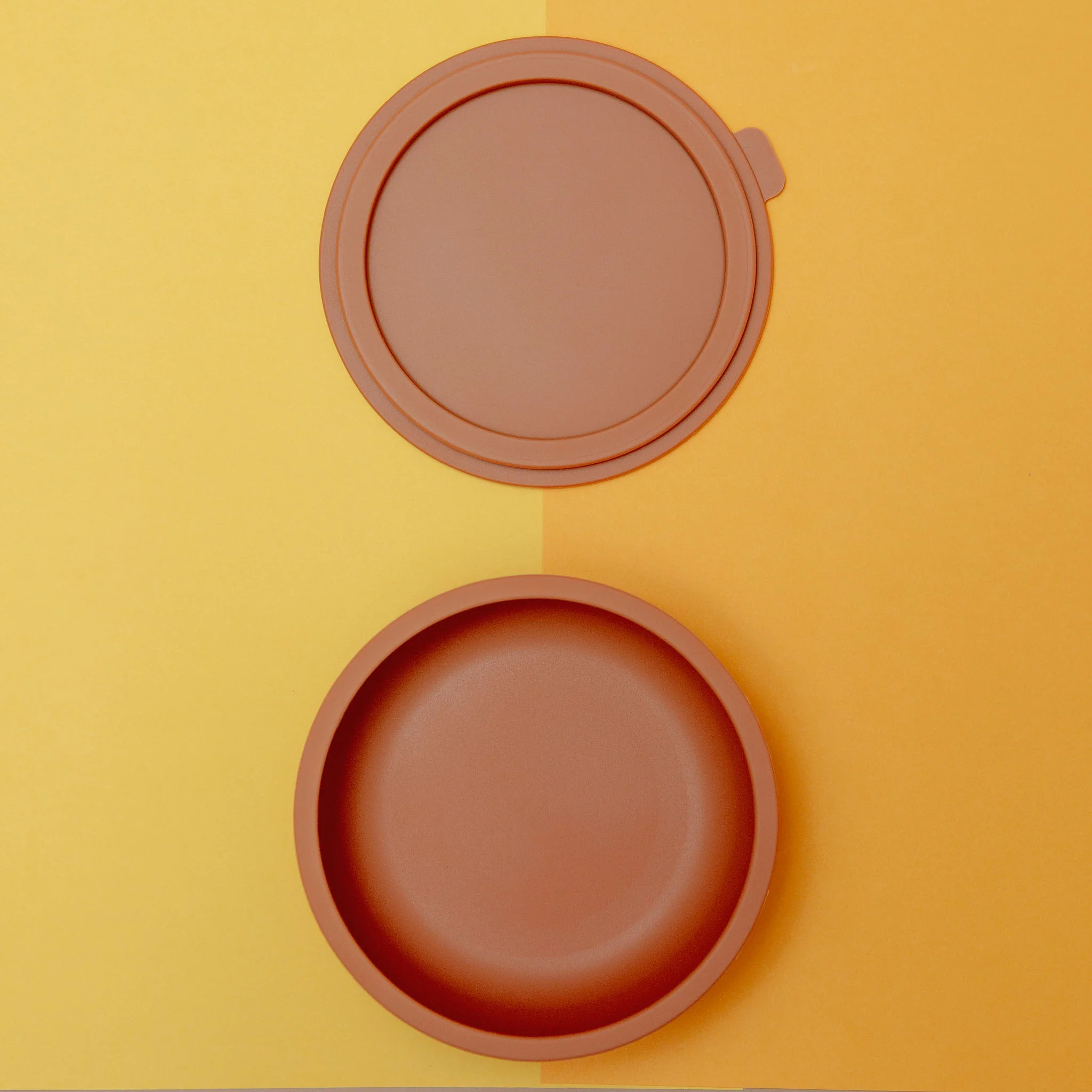 Silicone Suction Dog Food & Water Bowl with Lid in Terracotta << FINAL SALE >> - Image 2