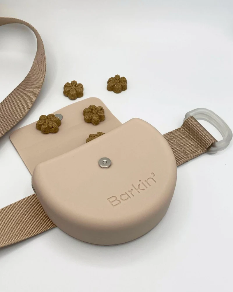 The Barkin' Silicone Treat Pouch - Image 11