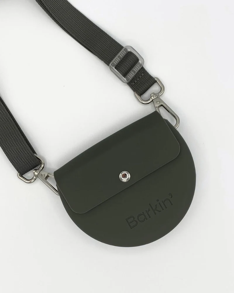 The Barkin' Silicone Treat Pouch - Image 6