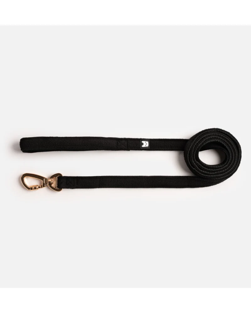 Aquafleece Water Repellant Dog Leash in Black (FINAL SALE) - Image 3