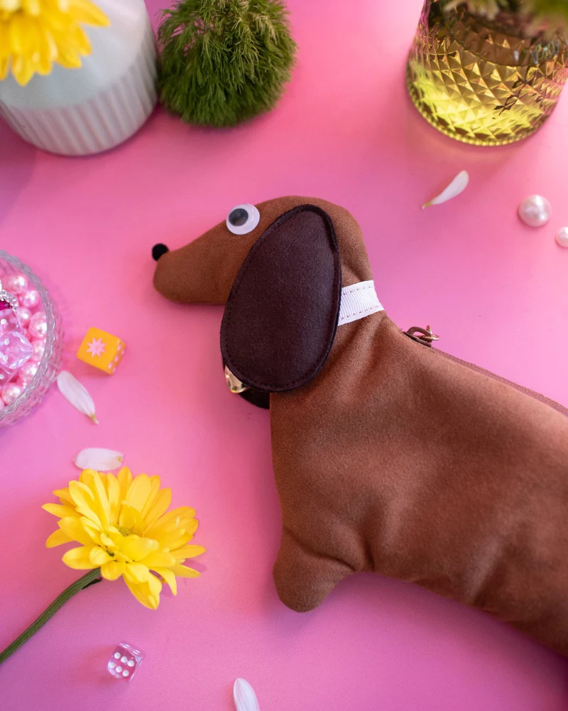 Smell-Proof Dachshund Pouch - Image 4