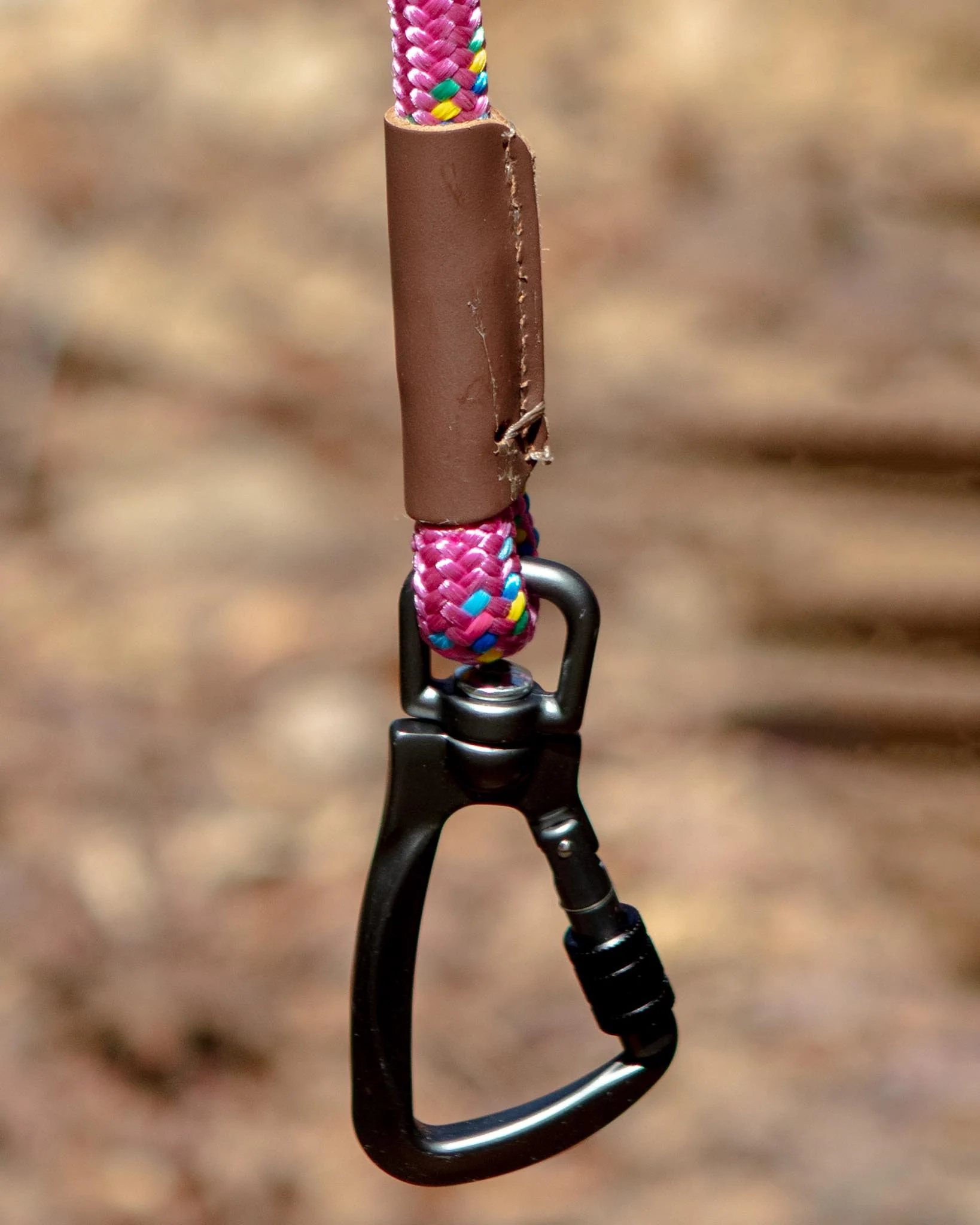 Carabiner Leash in Sandstone & Black (Made in the USA) - Image 2