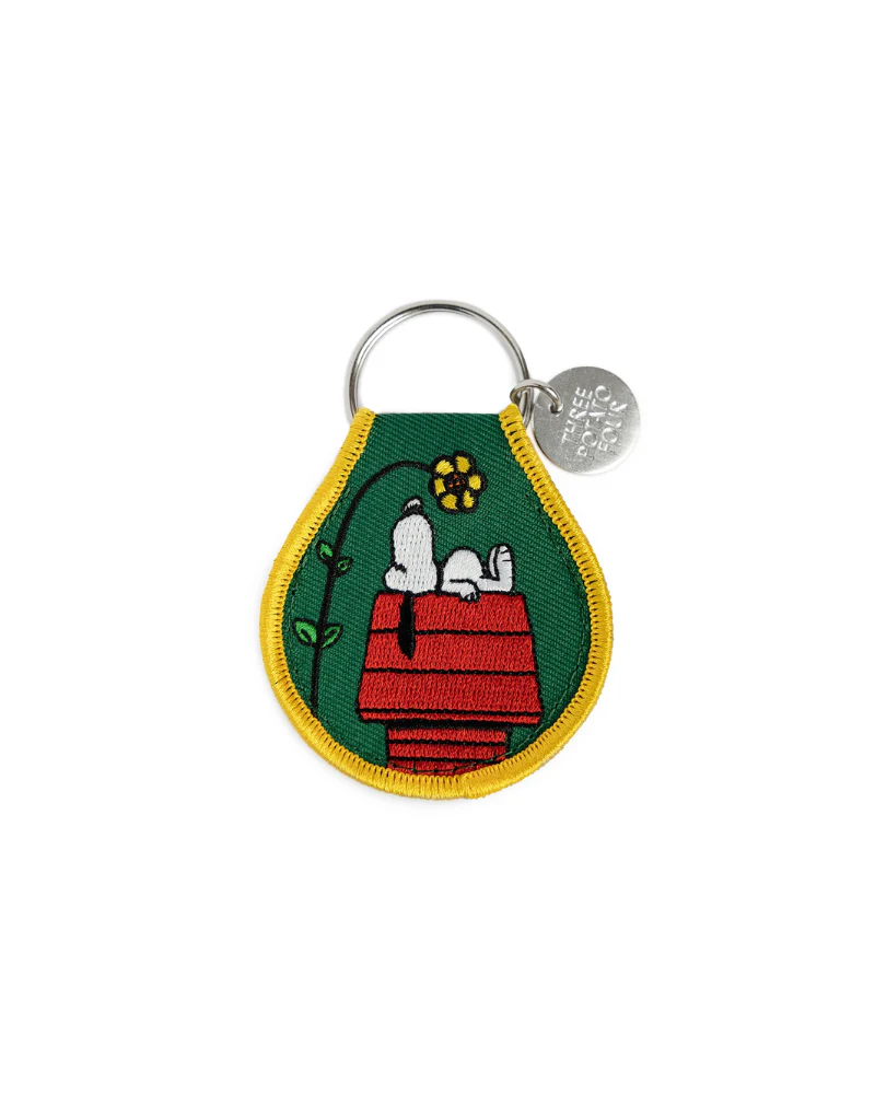 Snoopy Keychain in Doghouse Flower or Red Heart - Image 6