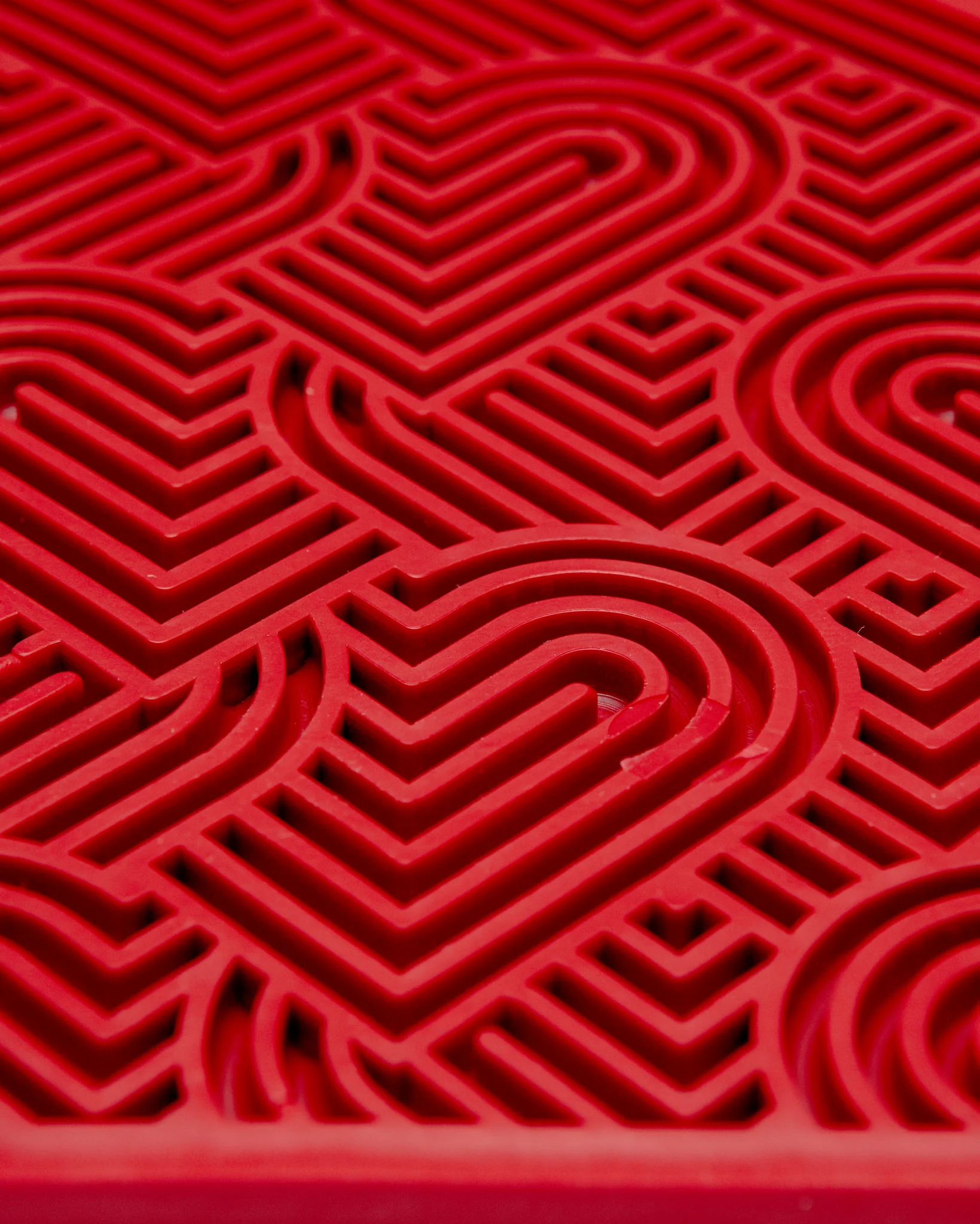 Hearts Dog Lick Mat in Red (Made in the USA) - Image 3