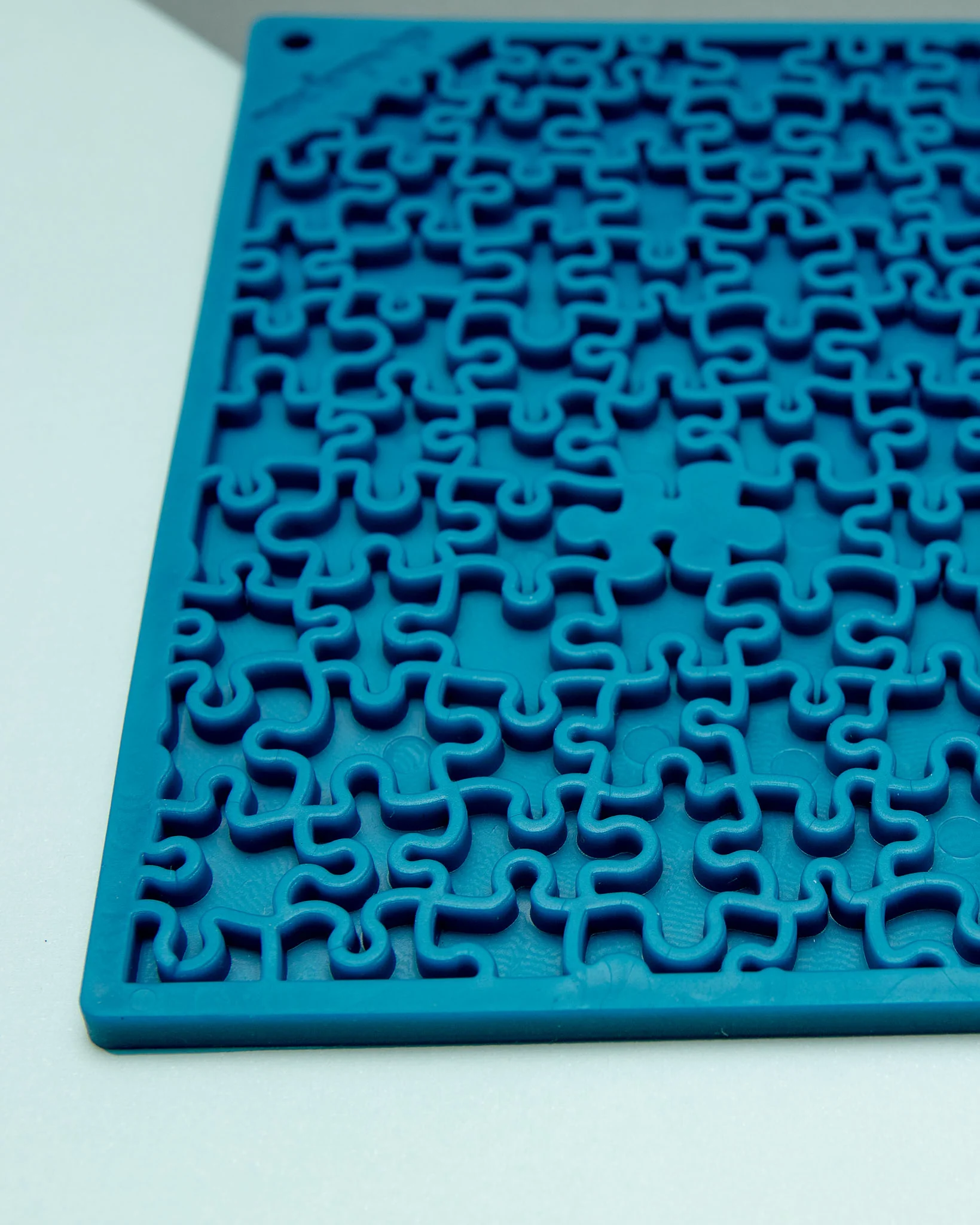 Jigsaw Design Dog Lick Mat (Made in the USA) - Image 3