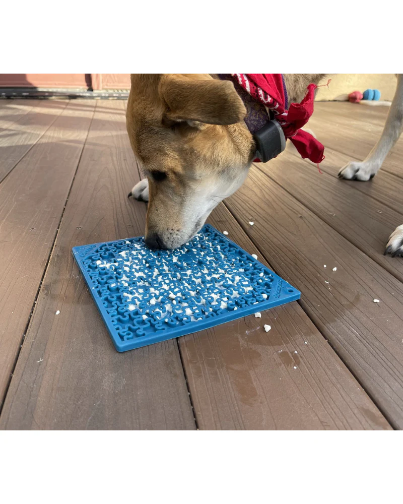 Jigsaw Design Dog Lick Mat (Made in the USA) - Image 4