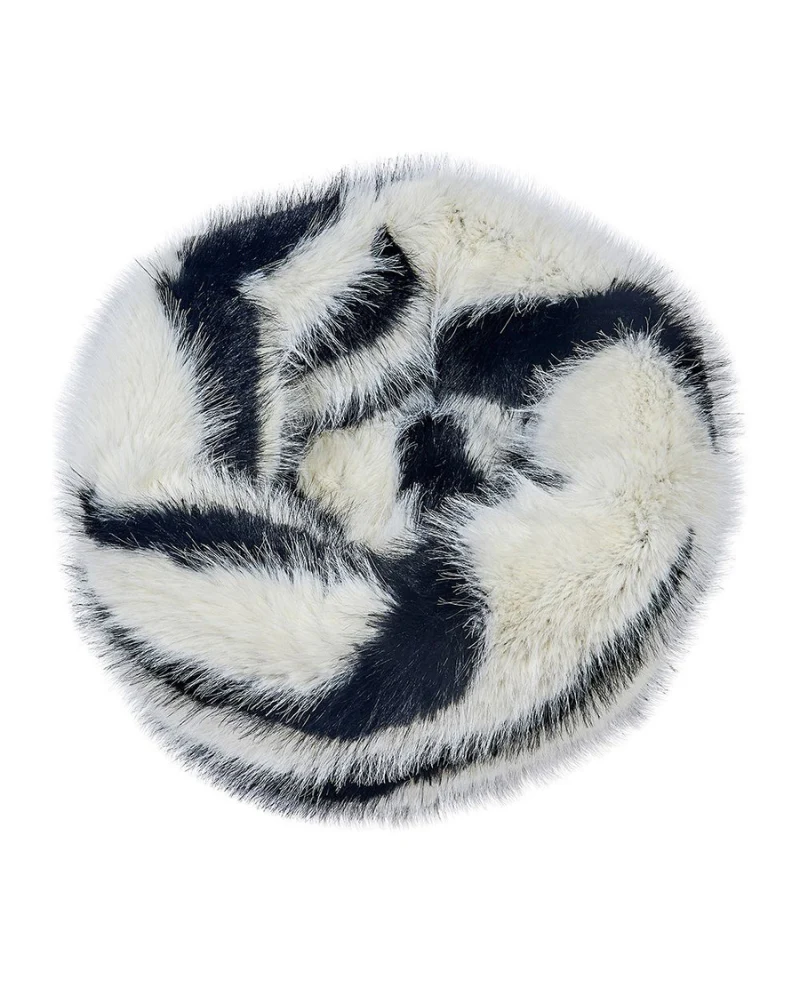 Muffy Soft Faux Fur Bed for Dogs & Cats in Cherry Blossom or BW Bengal - Image 4