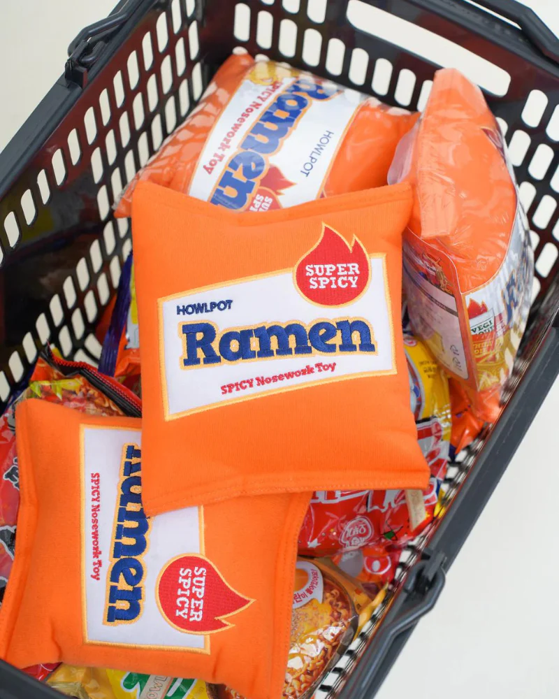 Spicy Ramen Noodle Snuffle Toy - Image 4
