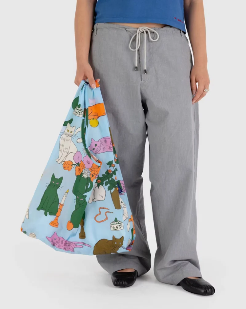 Baggu Reusable Bag in Table Cats - Image 7