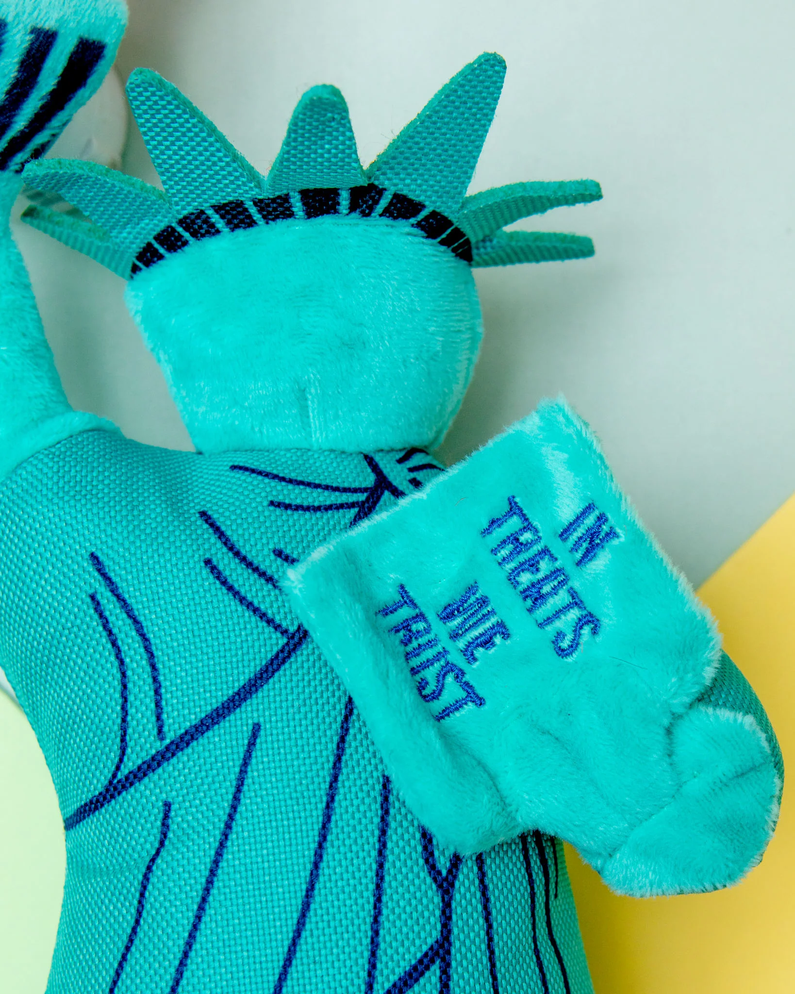 Statue of Liberty Squeaky Plush Dog Toy - Image 3