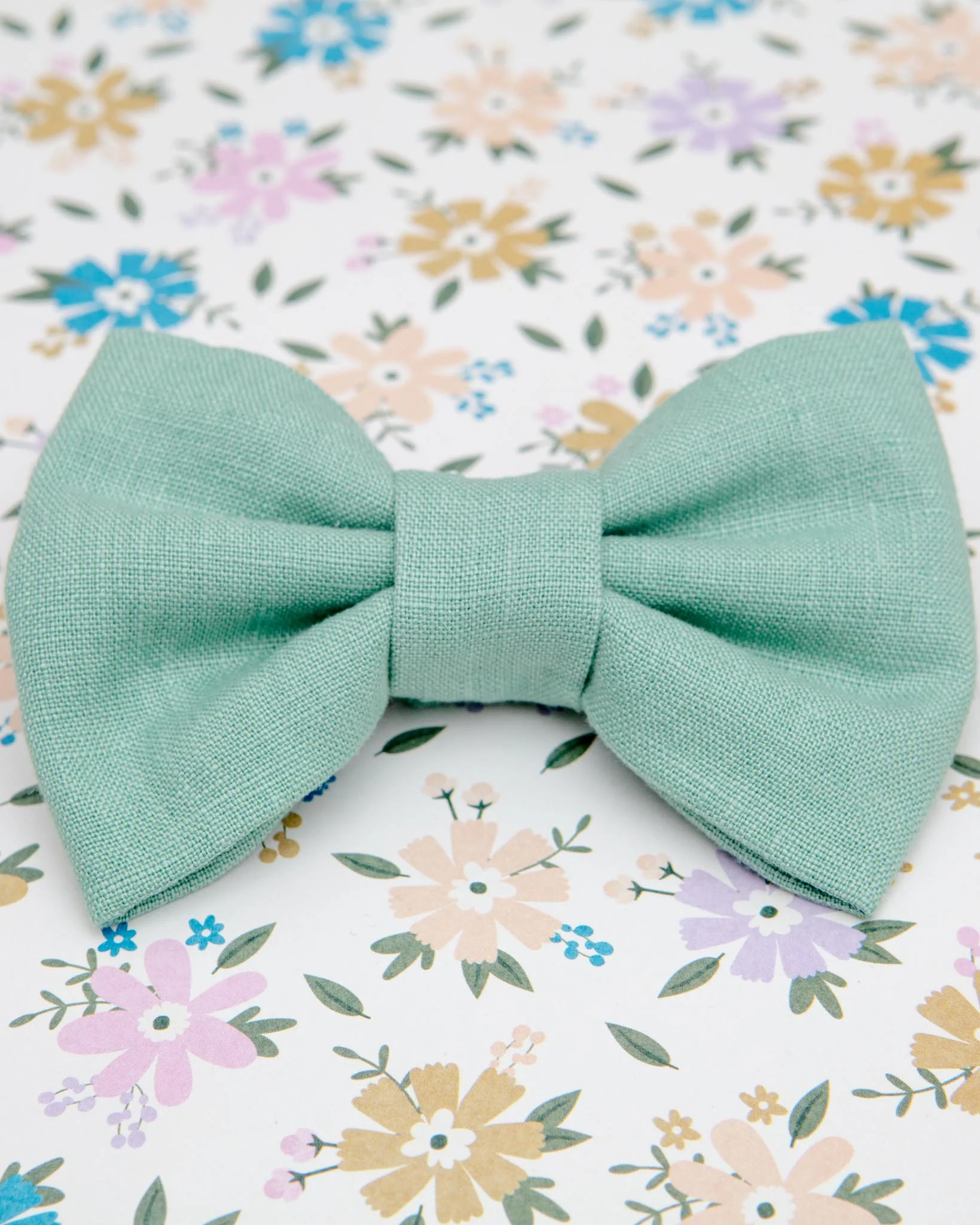 Matcha Sage Linen Dog Bow Tie<br>(Made in the USA) - Image 3