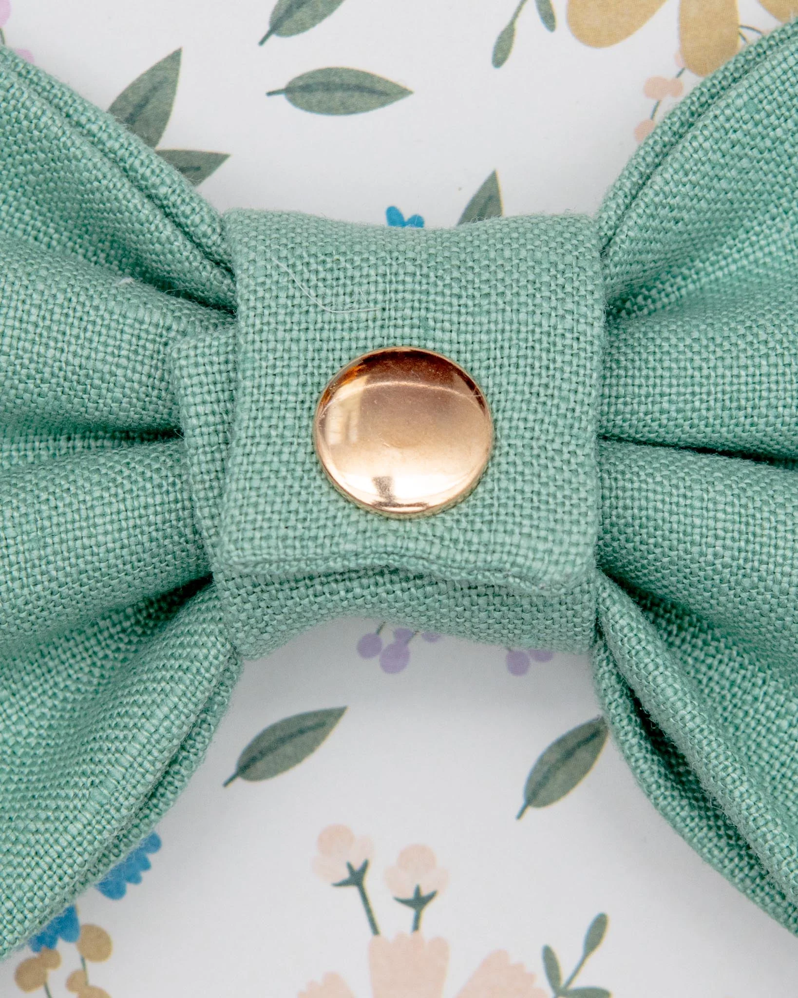 Matcha Sage Linen Dog Bow Tie<br>(Made in the USA) - Image 4