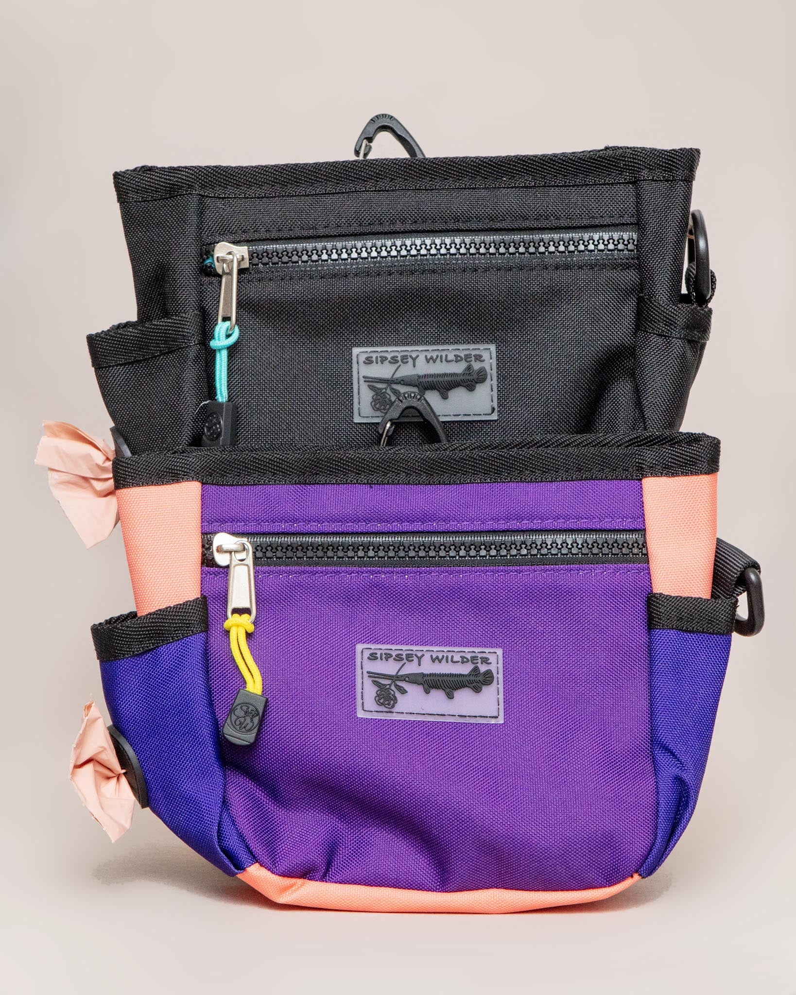 Tail-Along Dog Treat Pouch