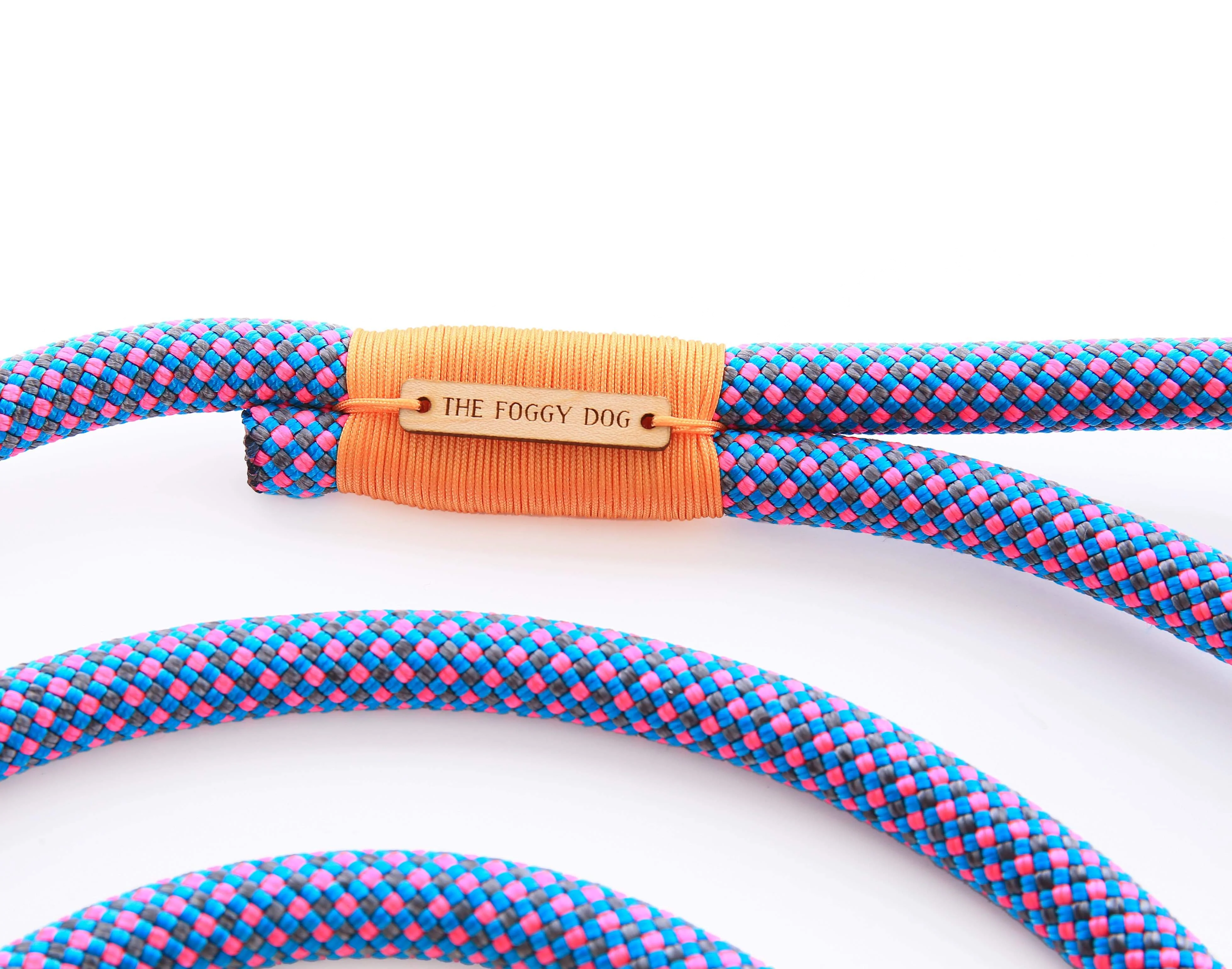 THE FOGGY DOG | Climbing Rope Leash in Neon Tetra - Image 2