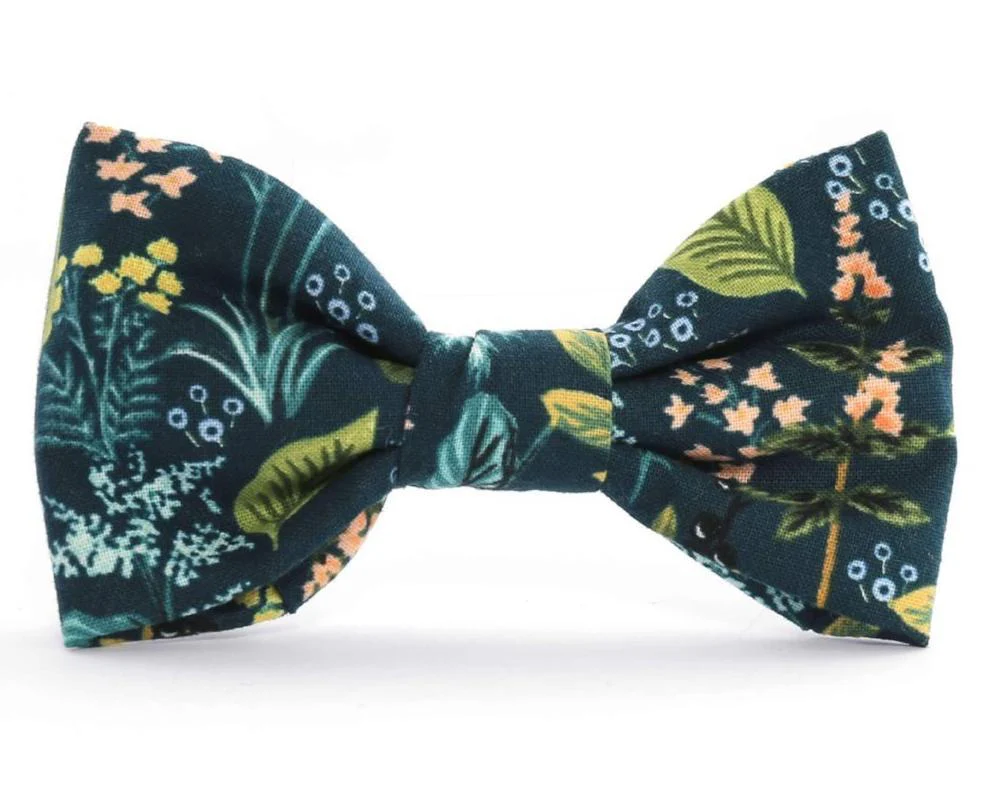 THE FOGGY DOG | Herb Garden Bow Tie