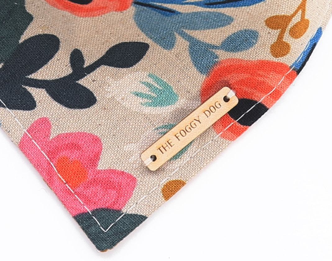 THE FOGGY DOG | Rosa Floral Natural Bandana - Image 2