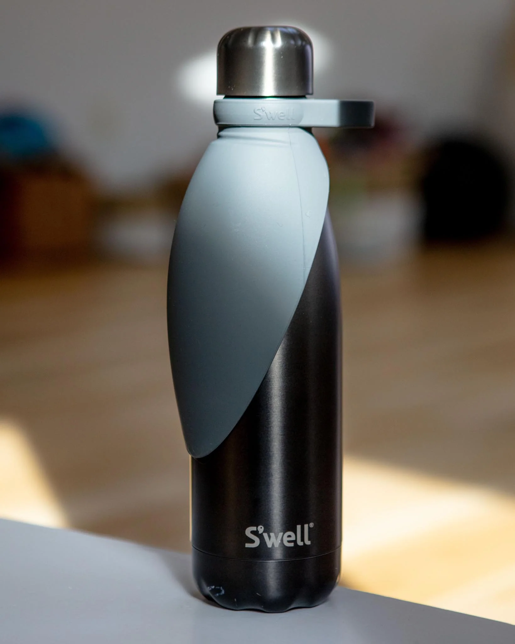 Travel Dog Bowl Bottle Attachment in Grey - Image 9