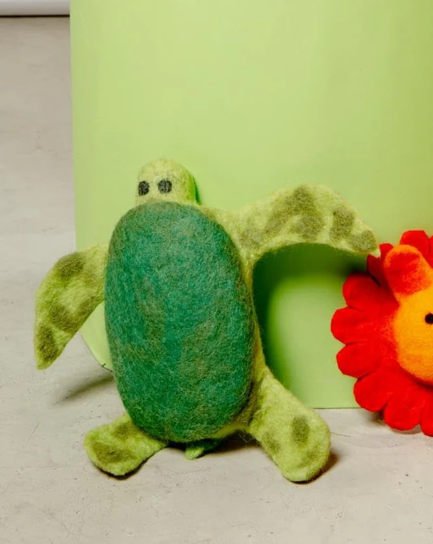 Trevor the Sea Turtle Wool Pet Toy - Image 2