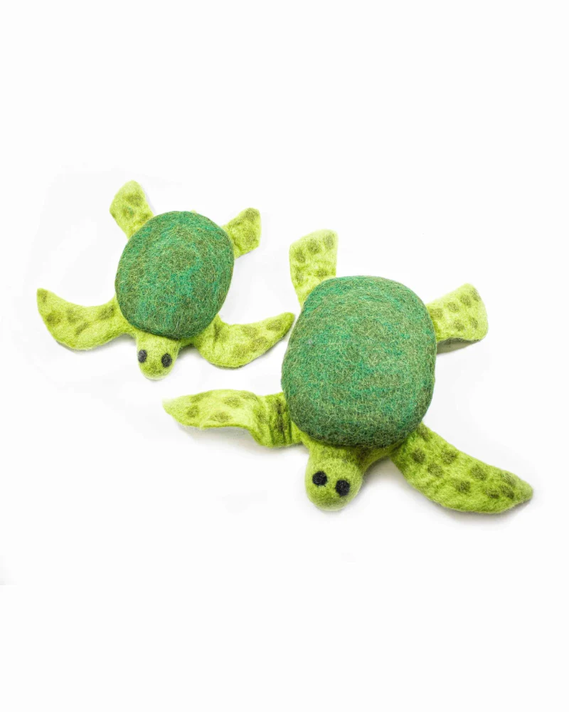 Trevor the Sea Turtle Wool Pet Toy - Image 7