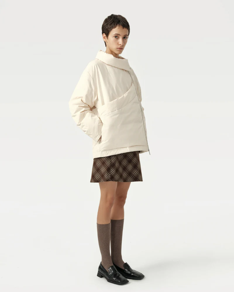 Unisex Asymmetric Puffer Jacket with Built-In Kangaroo Dog Pouch Carrier - Image 3