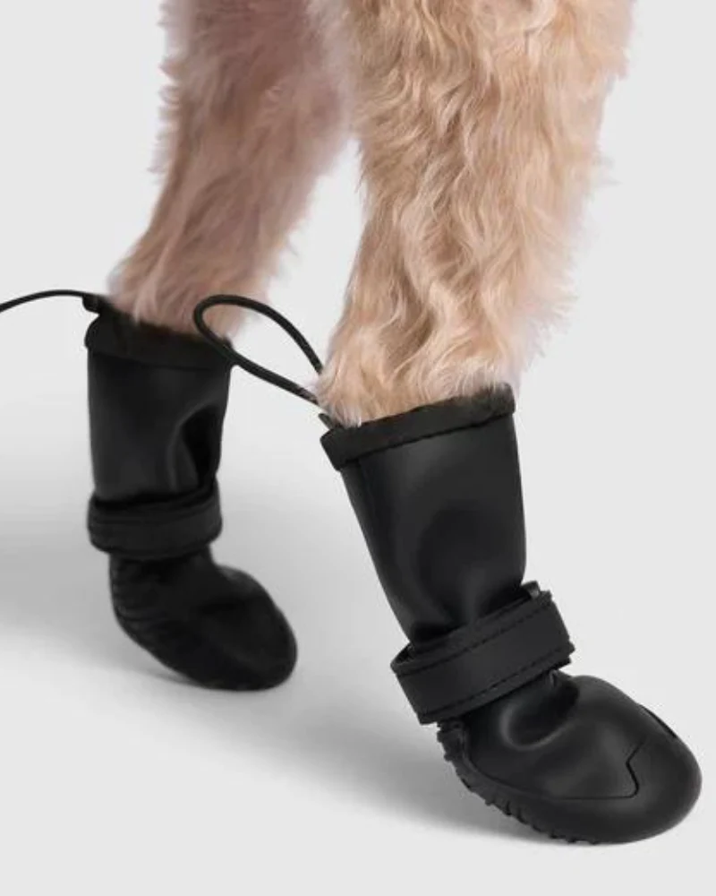 Waterproof Rain Boots in Black (FINAL SALE)