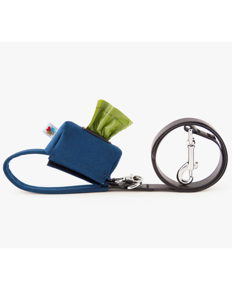 Funston Dog Leash in Navy - Image 2