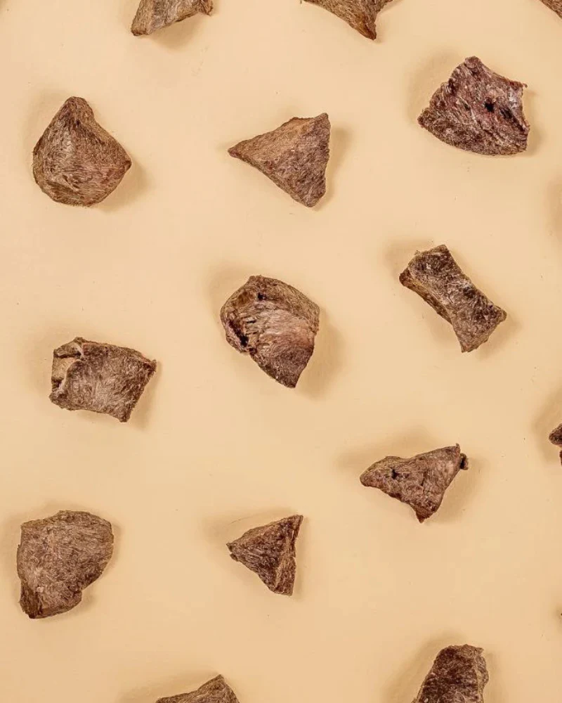 Freeze-Dried Bison Hearts Cat Treat - Image 2