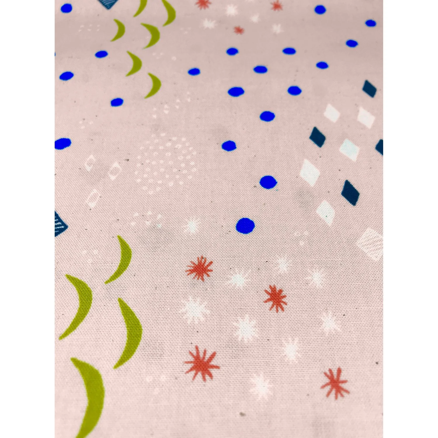 WOOF & WILD | Dion Dog Bandana - Image 2