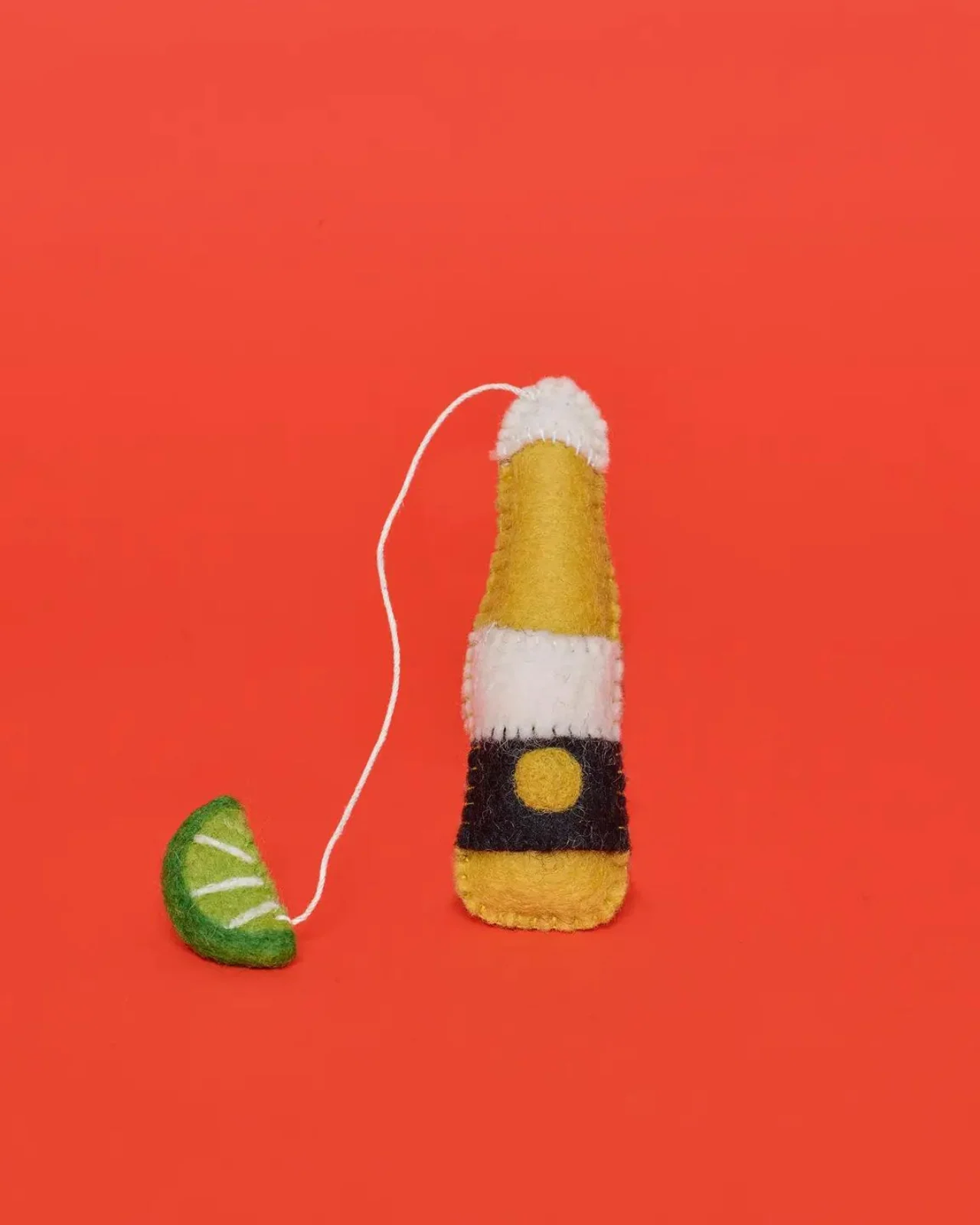Wool Beer & Lime Cat Toy - Image 2