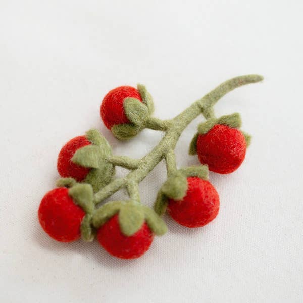 Wool Cherry Tomato Vine Dog Toy - Image 4