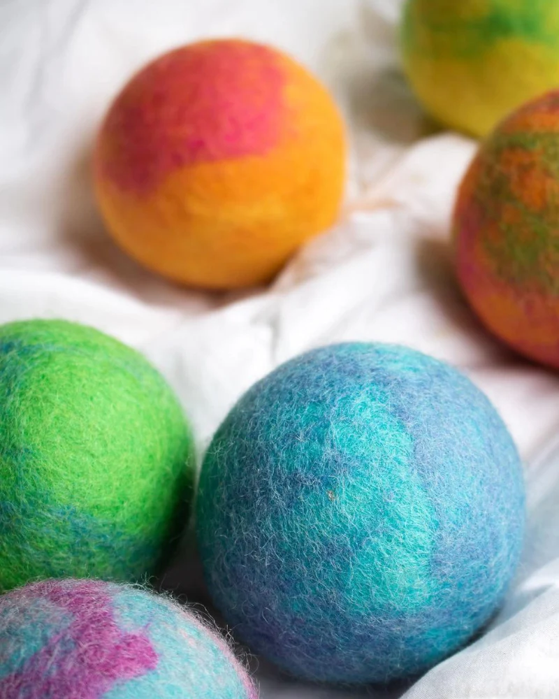 Wool Galaxy Dog Ball Toy - Image 2