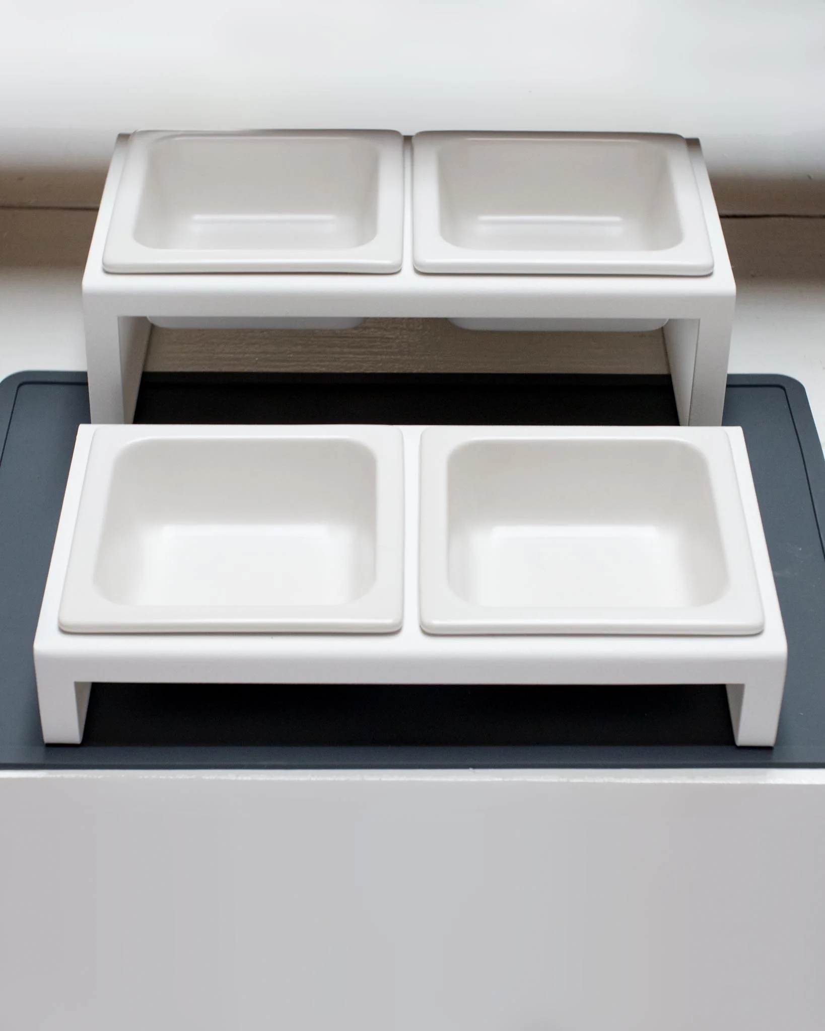 Tower Pet Food Bowl in White - Image 11