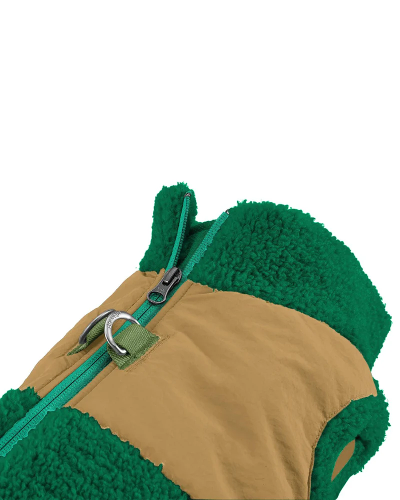 Zip-Up Sherpa Harness Vest in Forest Green - Image 9