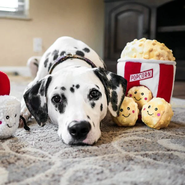 ZIPPY PAWS | Popcorn Interactive Plush Toy - Image 3